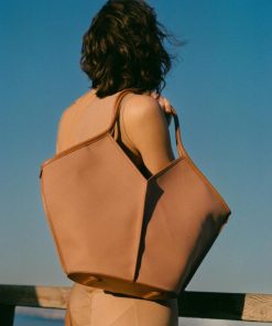 Latishasosa.shop0d3119fa90 2