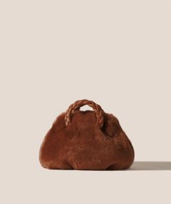 Latishasosa.shop2c18d64b1e 1