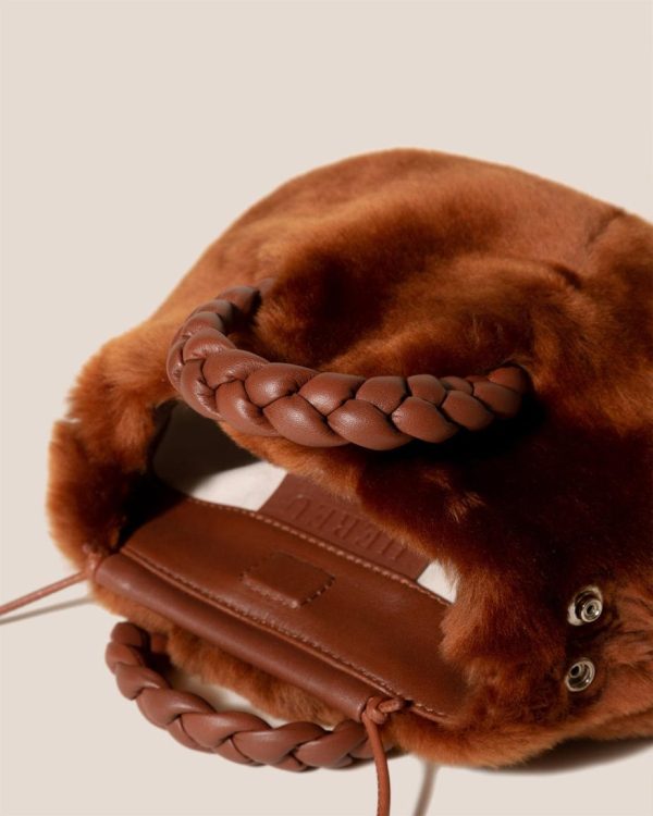 Latishasosa.shop2c18d64b1e 4