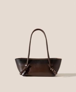 Latishasosa.shop4aef682626 1