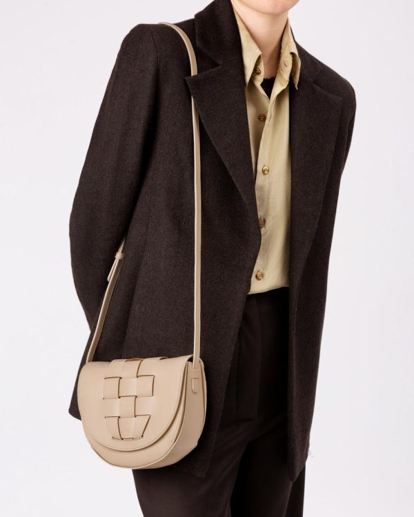 Latishasosa.shop5ca76e3c38 5