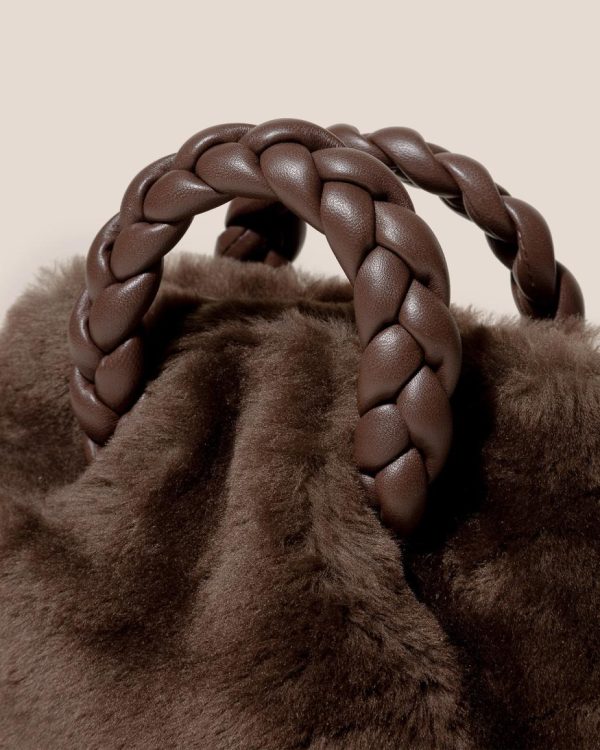 Latishasosa.shop601dffe044 2