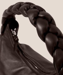 Latishasosa.shop6966ffc944 2