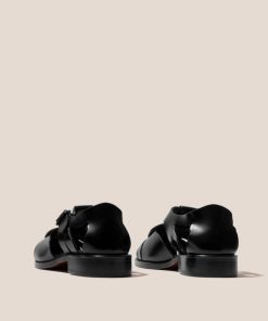 Latishasosa.shop84cb0e90a4 4