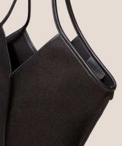 Latishasosa.shop90198ebb54 2