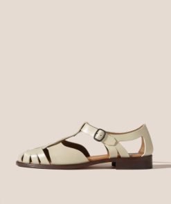 Latishasosa.shopb5b83e25df 2