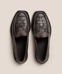 Latishasosa.shopc7fd298bd9 1