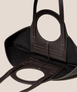 Latishasosa.shopd12a3596e0 4