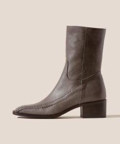 Latishasosa.shopd1c62c7164 1