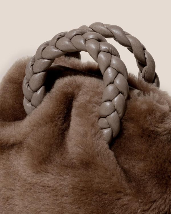 Latishasosa.shopdaf97e4819 2