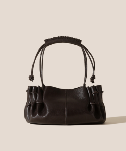 Latishasosa.shope5b2fe72aa 1