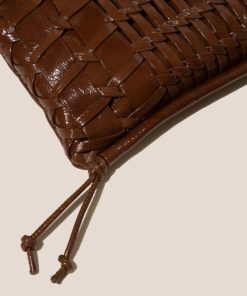 Latishasosa.shopeebea261c8 2